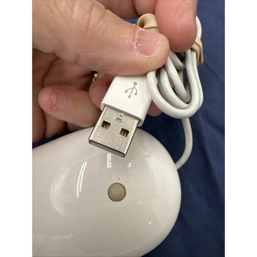 Authentic Apple A1152 white‎ Mighty Mouse USB Wired